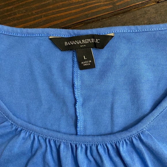 Banana Republic Eyelet-Sleeve T-shirt, Lapis Blue, Size Large. - Picture 6 of 6